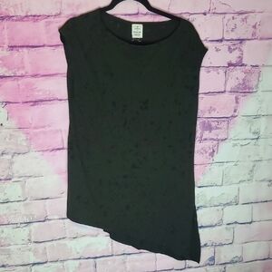 EVEREVE X MICHAEL STARS BURNOUR STYLE ARMY GREEN BLACK ASYMMETRICAL TEE XS